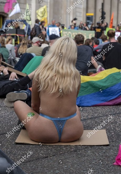 Laura Amherst star pornographic img