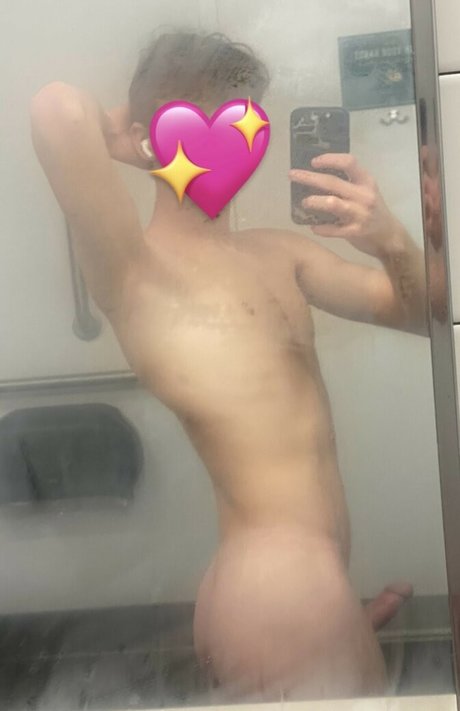 Basedfemboy nudes star pic