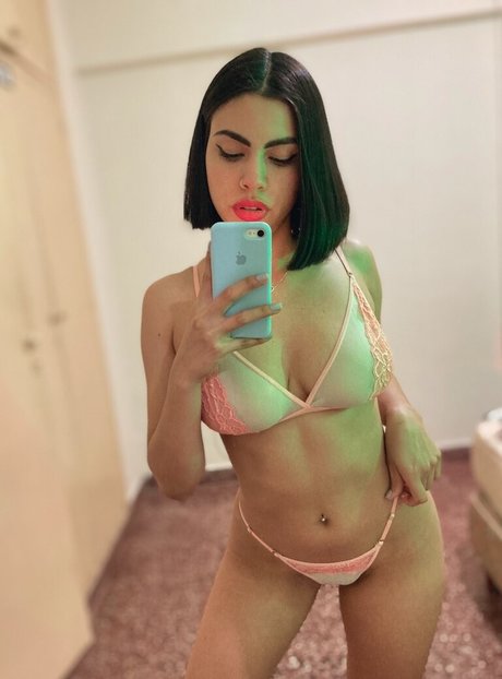 viviarrygada pornographic model photo