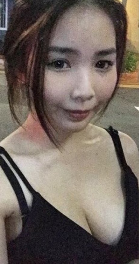 crystalcyj_ model pretty img