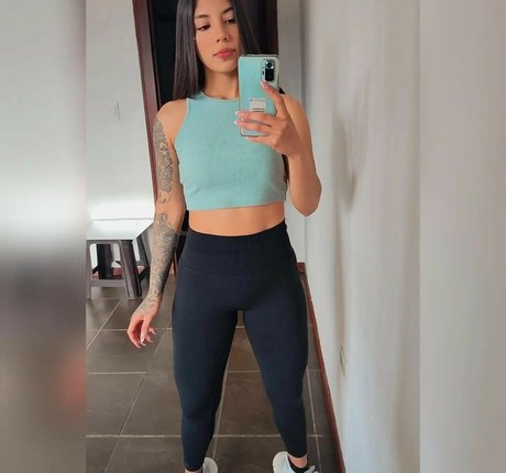 Daniela Morelyscastillo pornstar naked picture