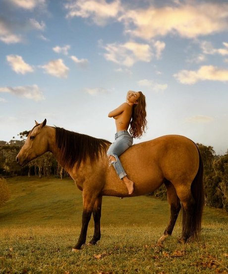 Nagela Barros pornstar nude photos