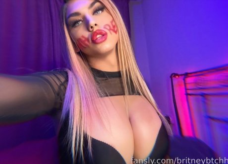 Hotbritneybitch model high quality gallery