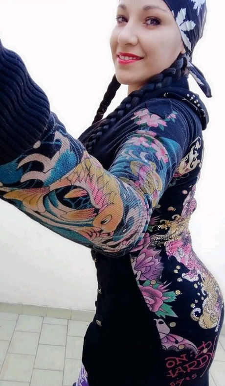 barbymaydana pornstar top photo