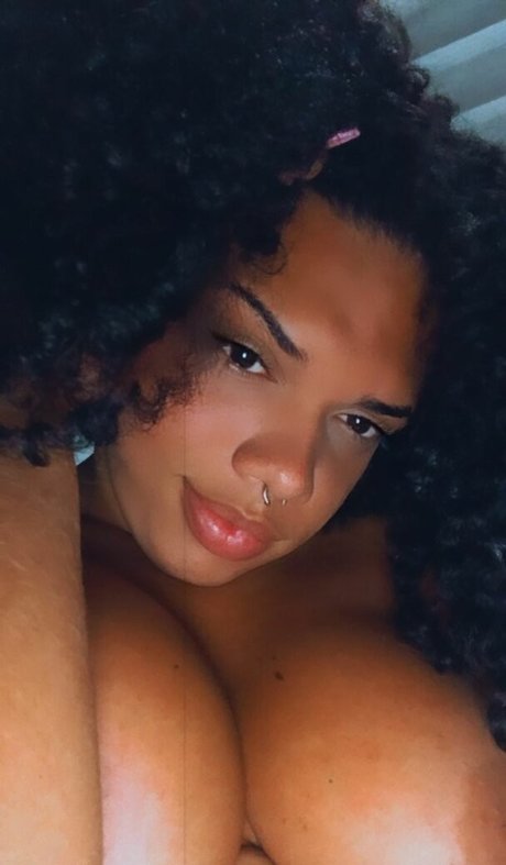 Sheyla Pancher free pornstar image