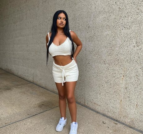 Ari Kumar nude star archive