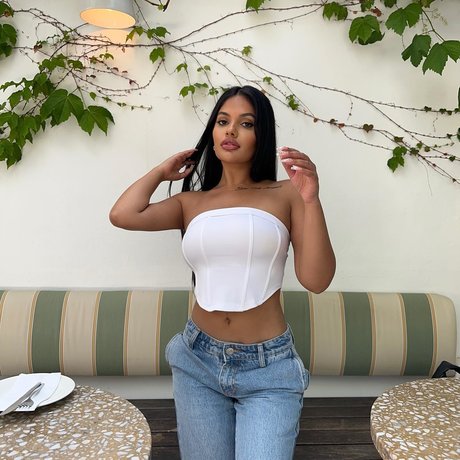 Ari Kumar top star photo