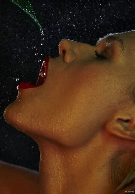 Sara Kulka beautiful star archive