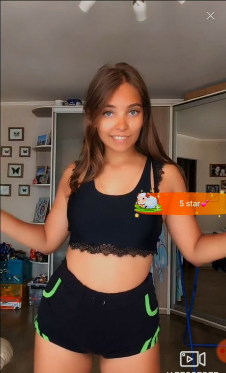 Kosmiks nudes star pics