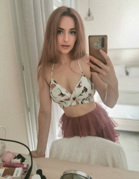 milkimi nudes actress pic