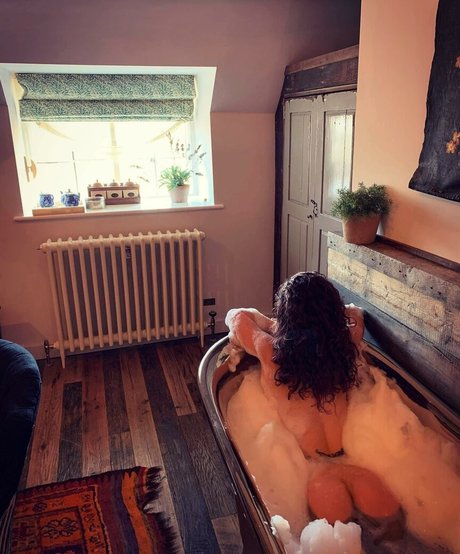 basqa9587 model beautiful images