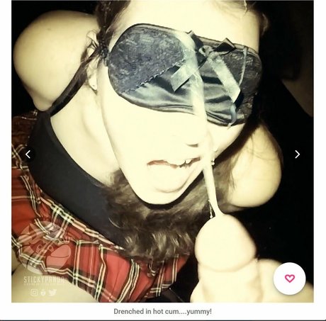 StickyPanda naked star pic