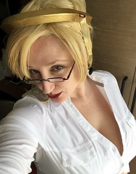 BordeauxBlack pornstar nude pic