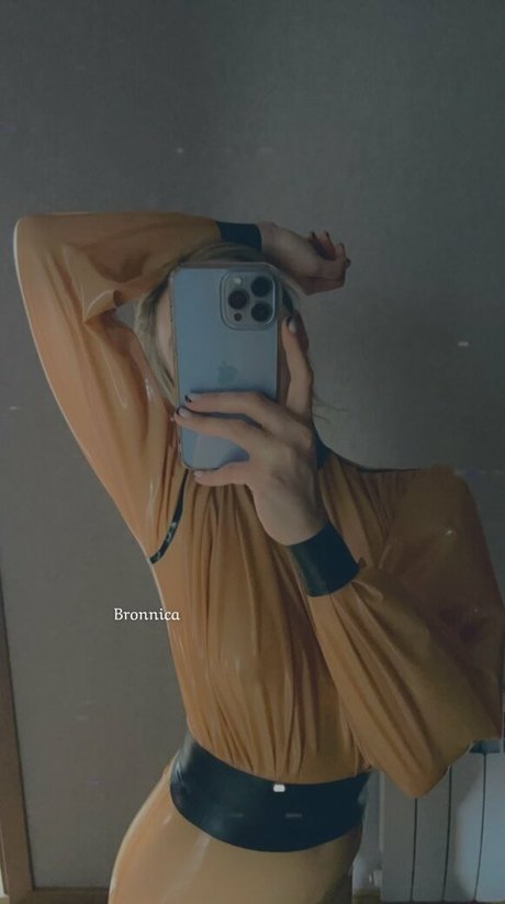 Bronnica nudes pornstar pictures