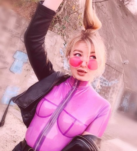 Bronnica beautiful pornstar picture