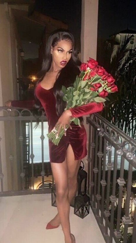 MaliyahLoren pornstar high quality img