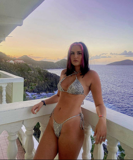 taylorily model porn gallery