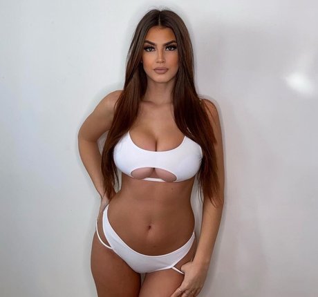 Gena Rexhapi sex star photos