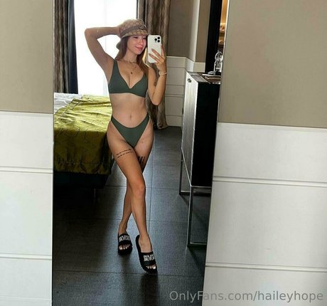 Hailey Hope hd star picture