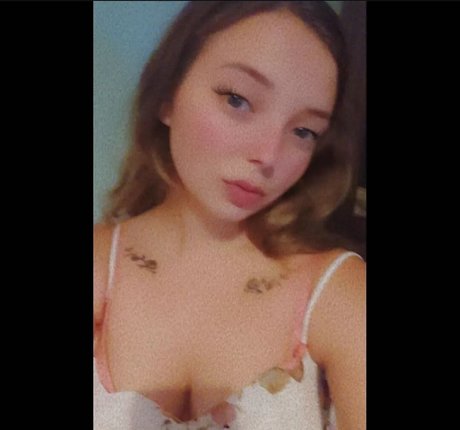 Bluefreak150 beautiful pornstar picture