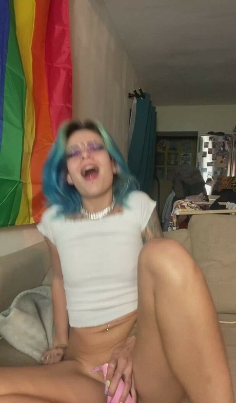 Dragonflyy hot model photos