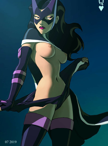 Queen Complex star hot photo