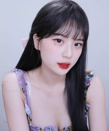 haena 0714 naked model images