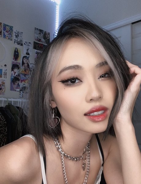 Chael dot best actress images