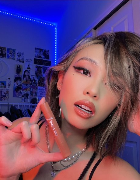 Chael dot pornstar adult pictures