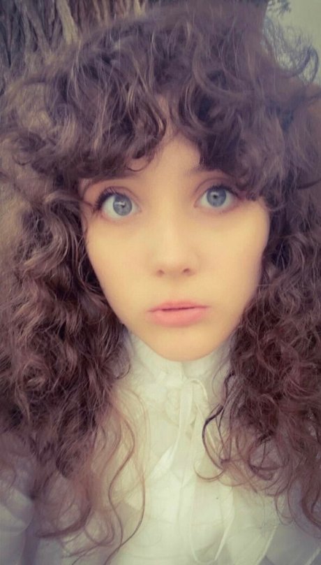 ApartmentFluffy7589 model nudes photo