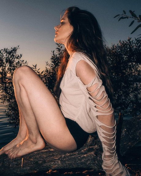 Tovpinets3 model art photo