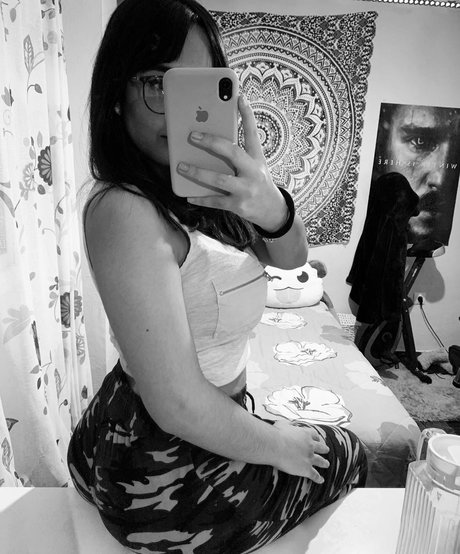 Lazypopa actress photos