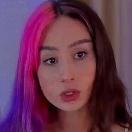 Amy Split nice model pic