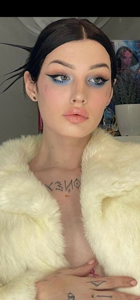 Amy Split perfect pornstar img