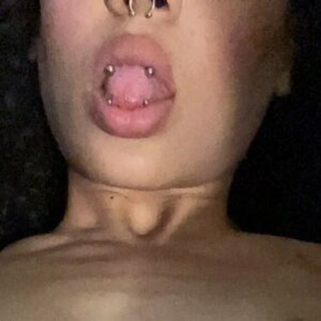 Julibaby47 star erotic photo