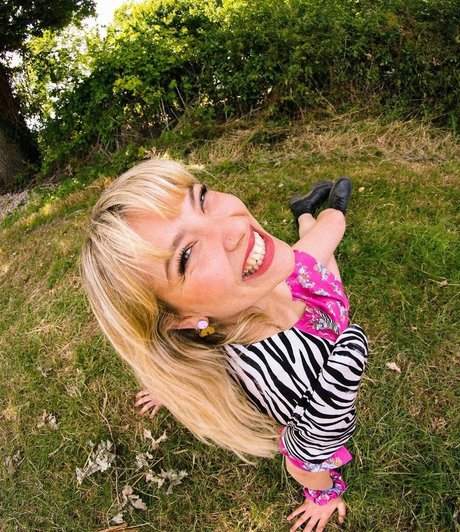 Cate Canning pretty star pictures