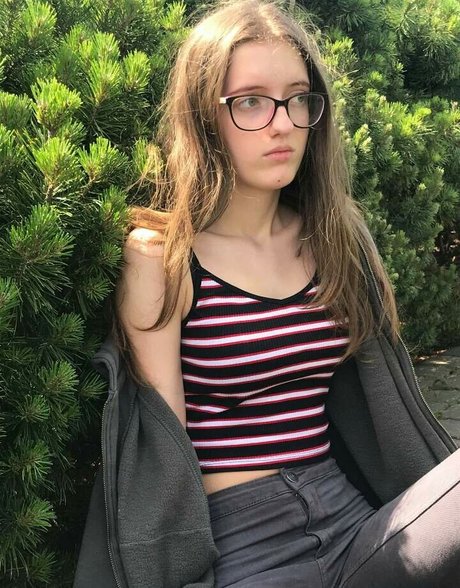 Former U top actress images