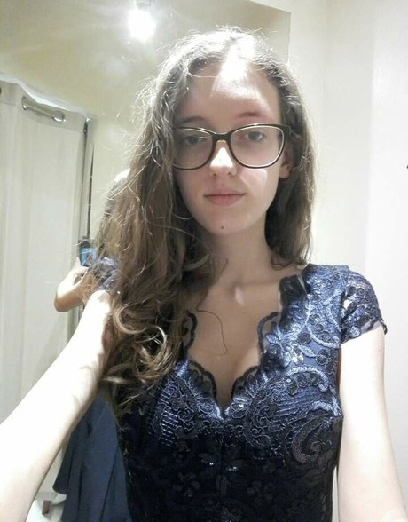 Former U exclusive pornstar picture