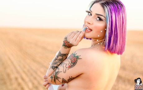 solariez naked actress galleries