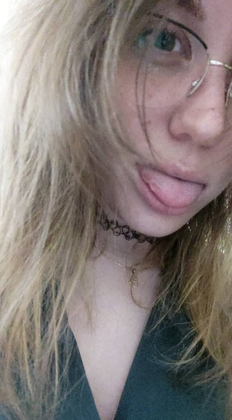 Aayley pornstar exclusive archive