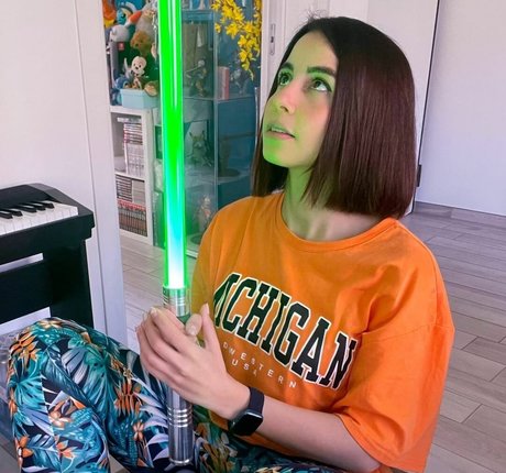 Kurolily perfect model galleries