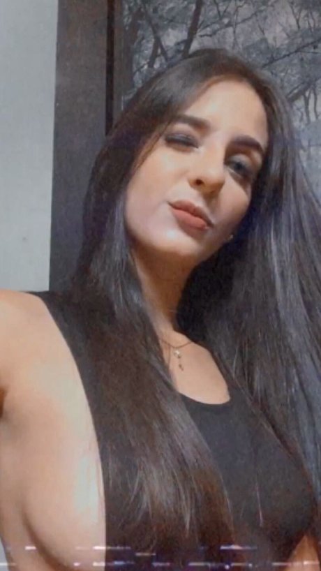 Gabinocentee model free picture