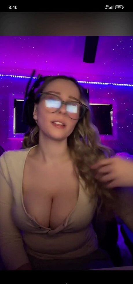 Cobymj sexy model gallery