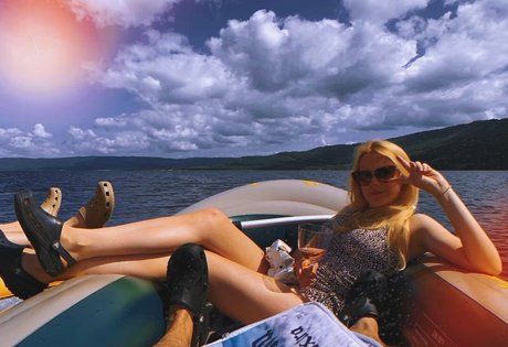 Rosie Dowsing perfect pornstar gallery