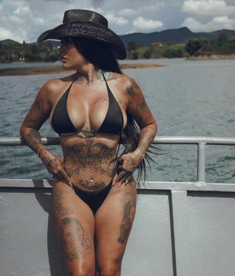 Tatu Baby perfect star gallery