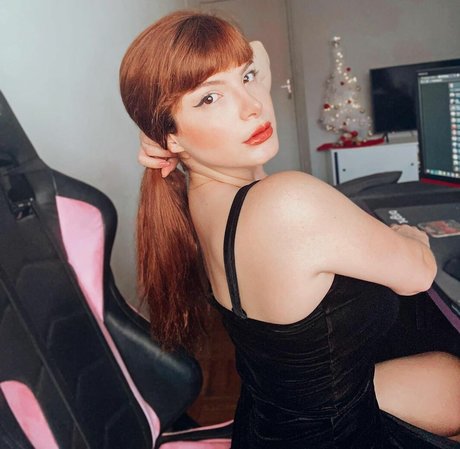 Brenda Olivieri sexy pornstar images