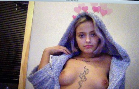 Poppinmolly04 xxx star galleries