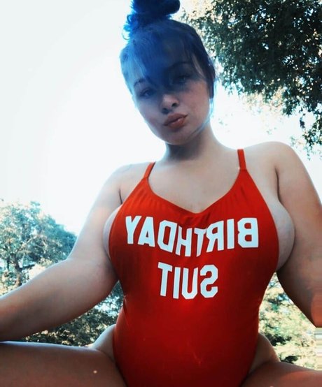 Elsalmorton model nice img