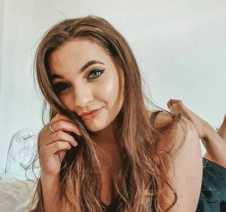 Lecsaale art pornstar picture