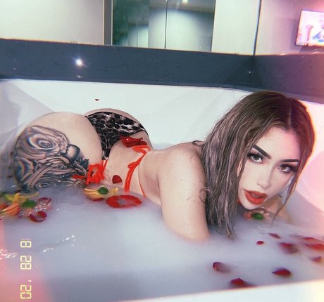 A jellyy pornstar top img